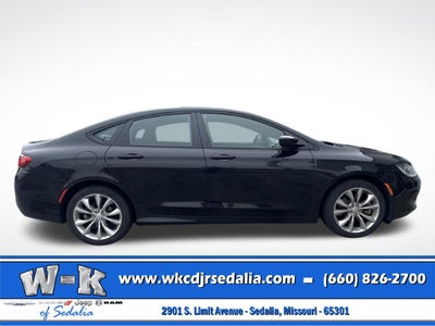 2015 Chrysler 200 S