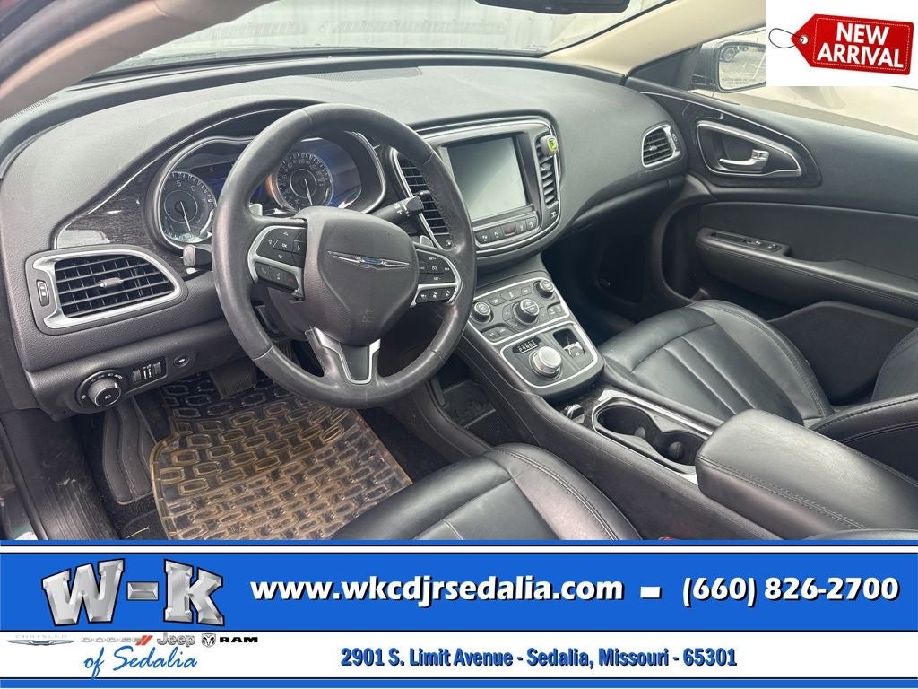 2016 Chrysler 200 C