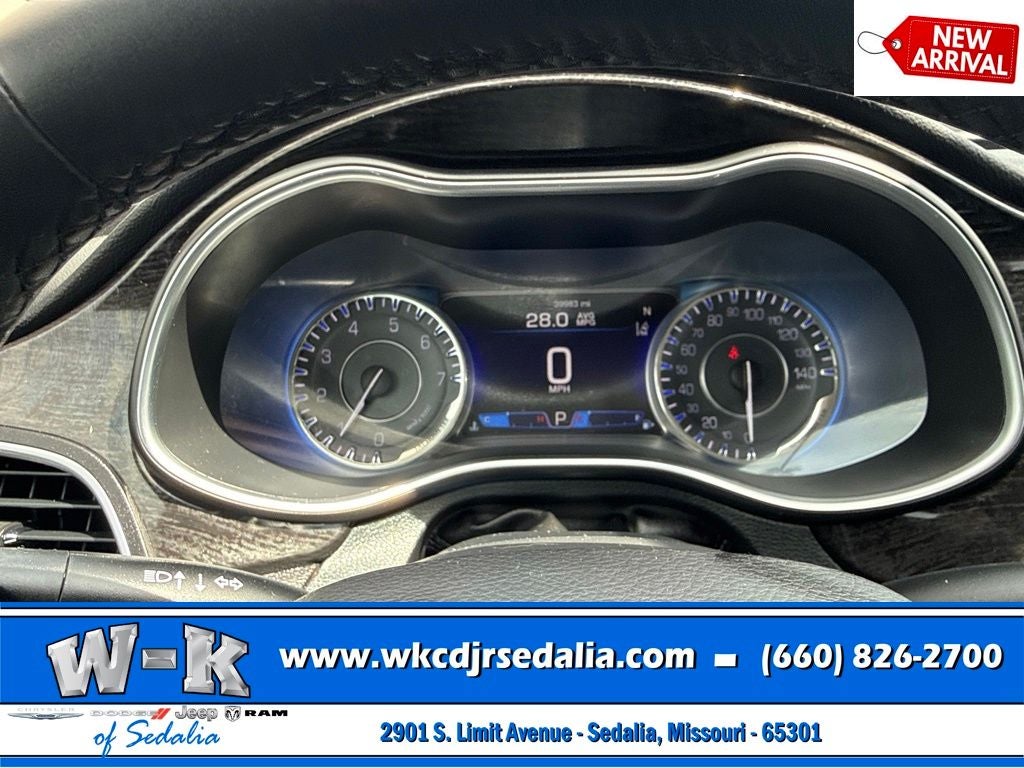 2016 Chrysler 200 C