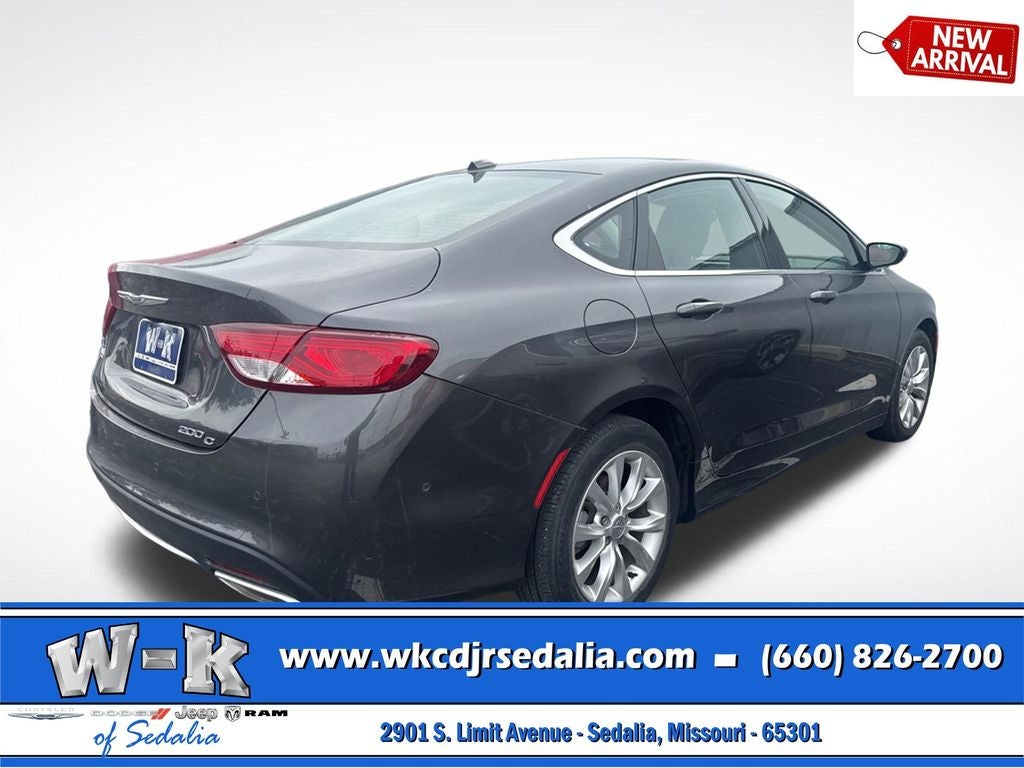 2016 Chrysler 200 C