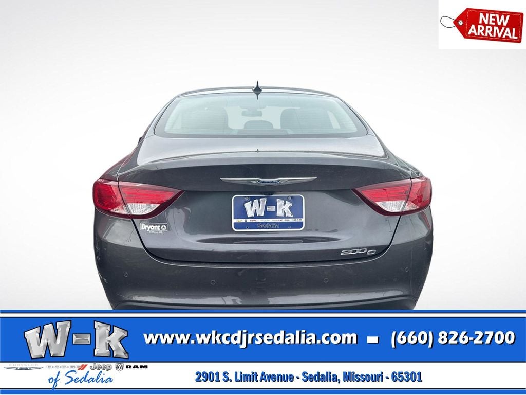 2016 Chrysler 200 C