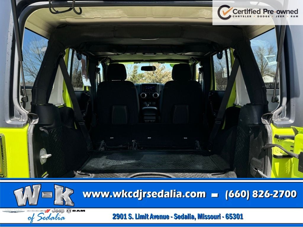 2016 Jeep Wrangler Unlimited Sahara