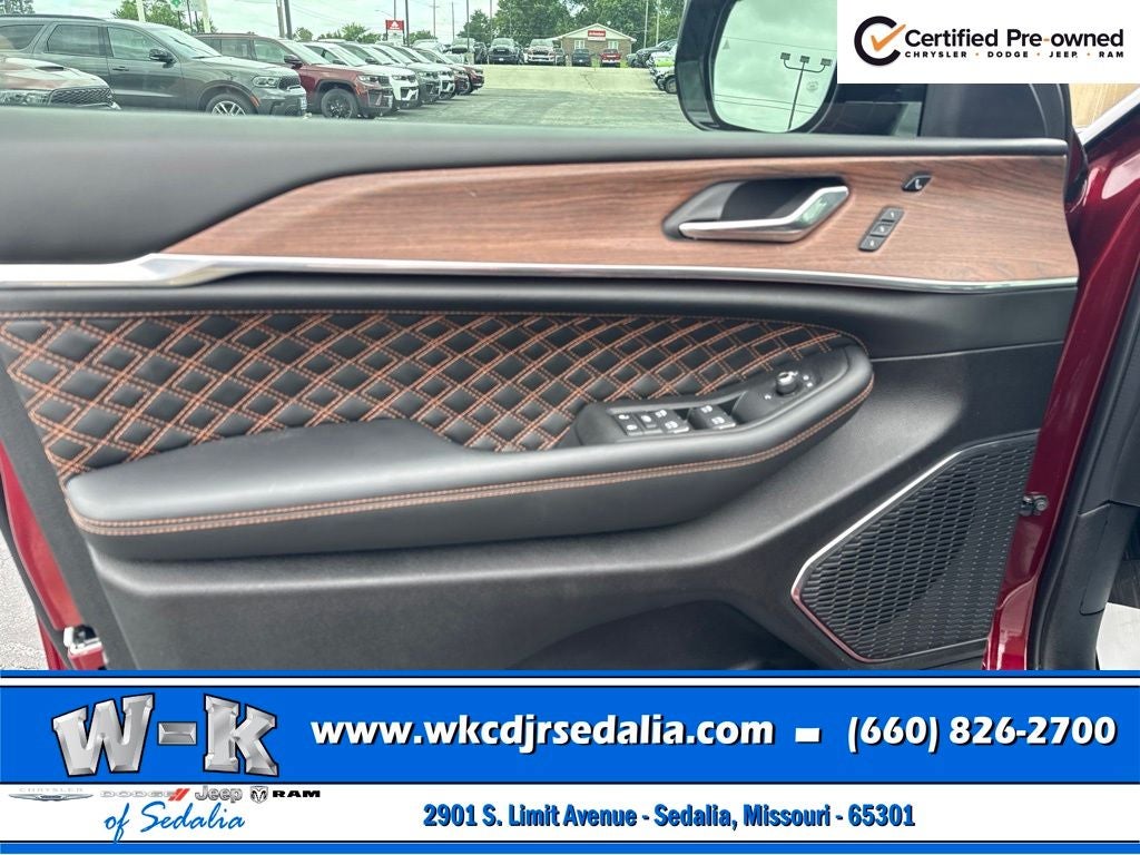 2025 Jeep Grand Cherokee Summit