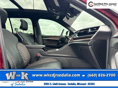 2025 Jeep Grand Cherokee Summit