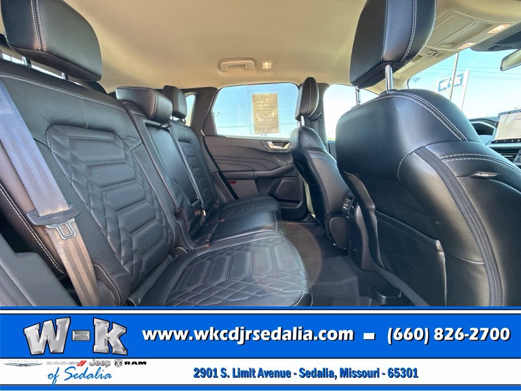 2023 Ford Escape Platinum