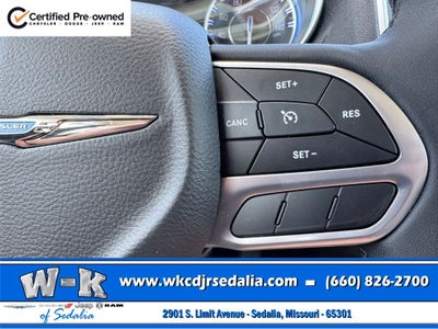 2023 Chrysler 300 Touring