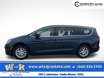 2023 Chrysler Pacifica Touring L