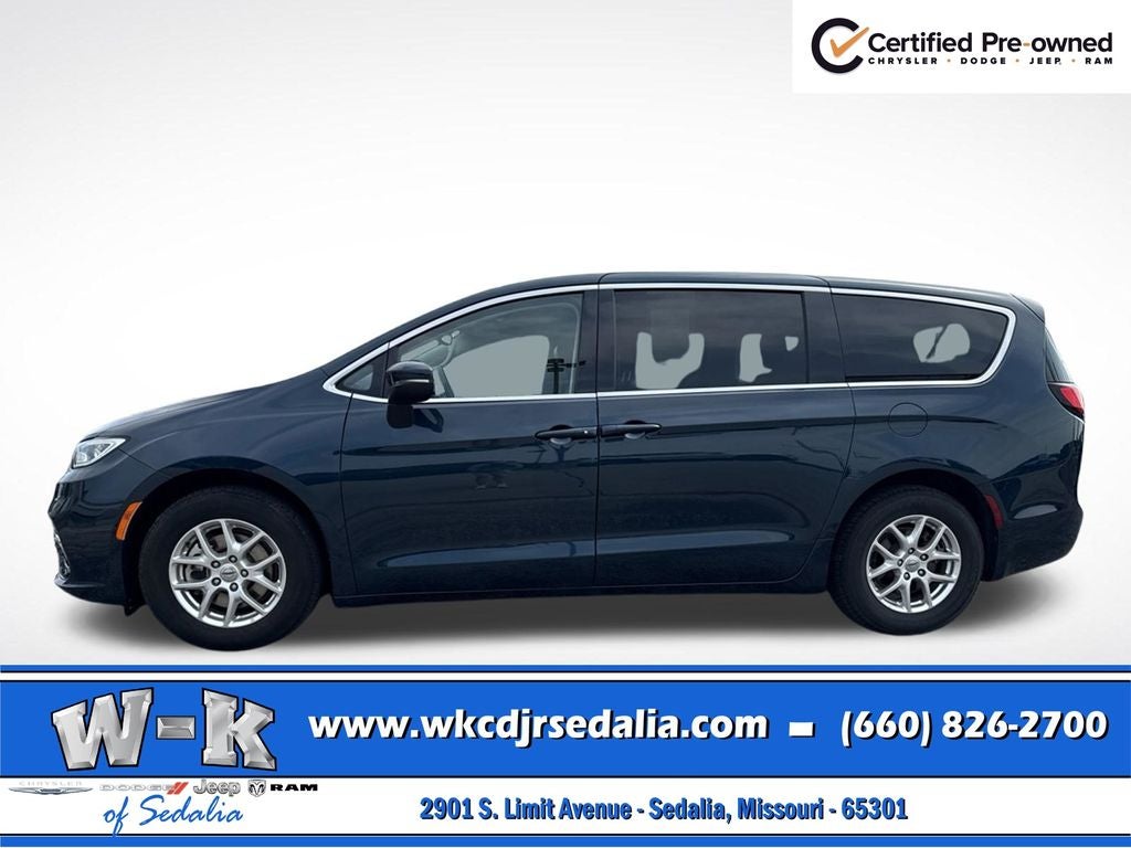 2023 Chrysler Pacifica Touring L