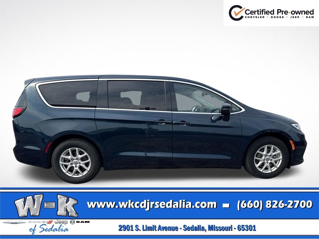 2023 Chrysler Pacifica Touring L