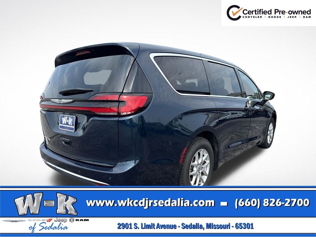 2023 Chrysler Pacifica Touring L