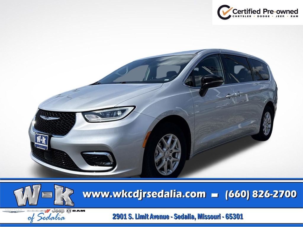 2024 Chrysler Pacifica Touring L
