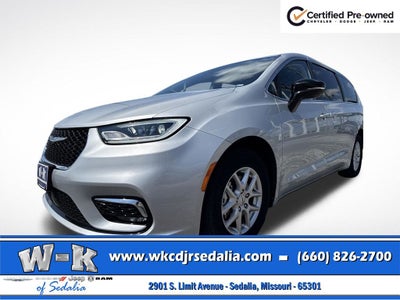 2024 Chrysler Pacifica Touring L