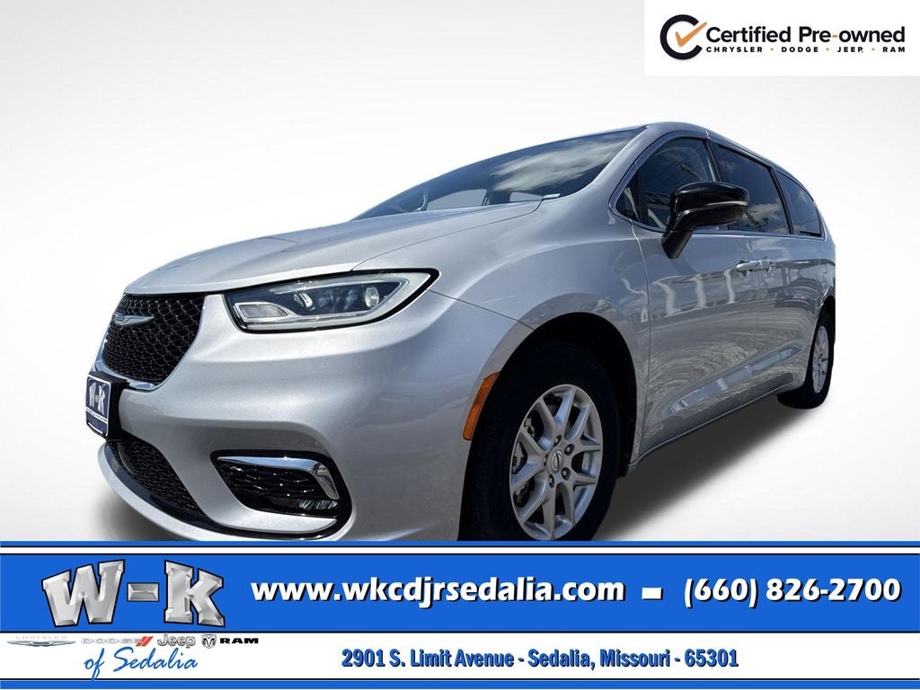 2024 Chrysler Pacifica Touring L