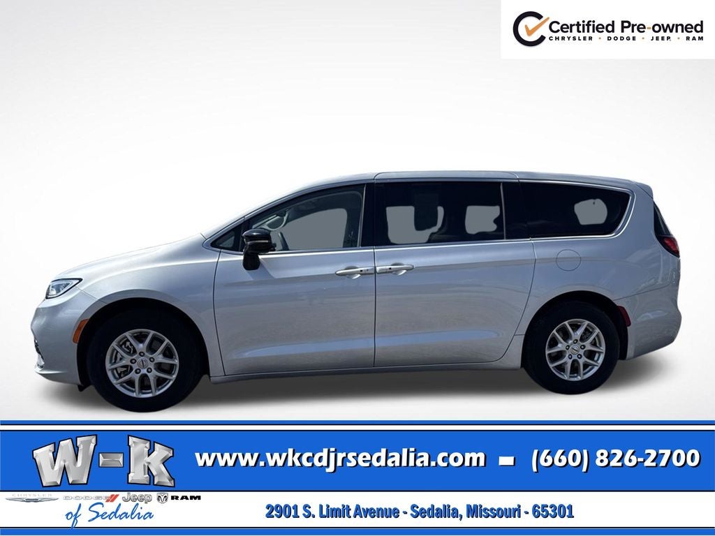 2024 Chrysler Pacifica Touring L