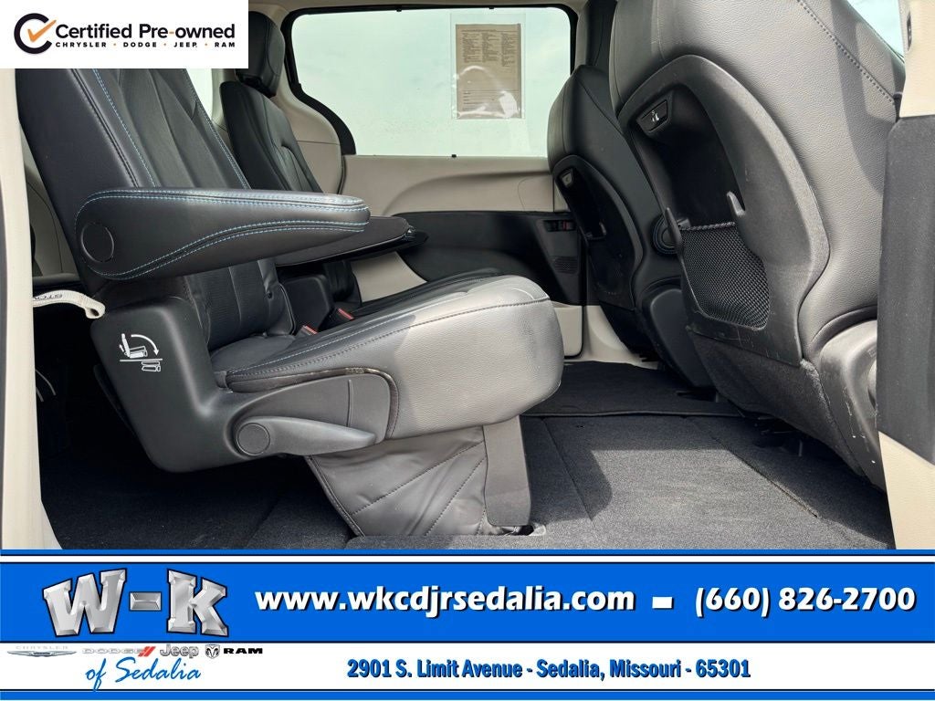 2021 Chrysler Pacifica Touring L