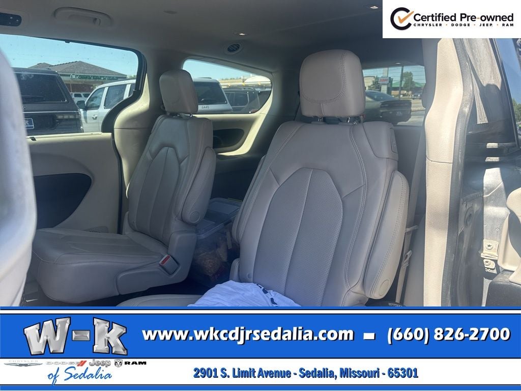 2021 Chrysler Voyager LXI