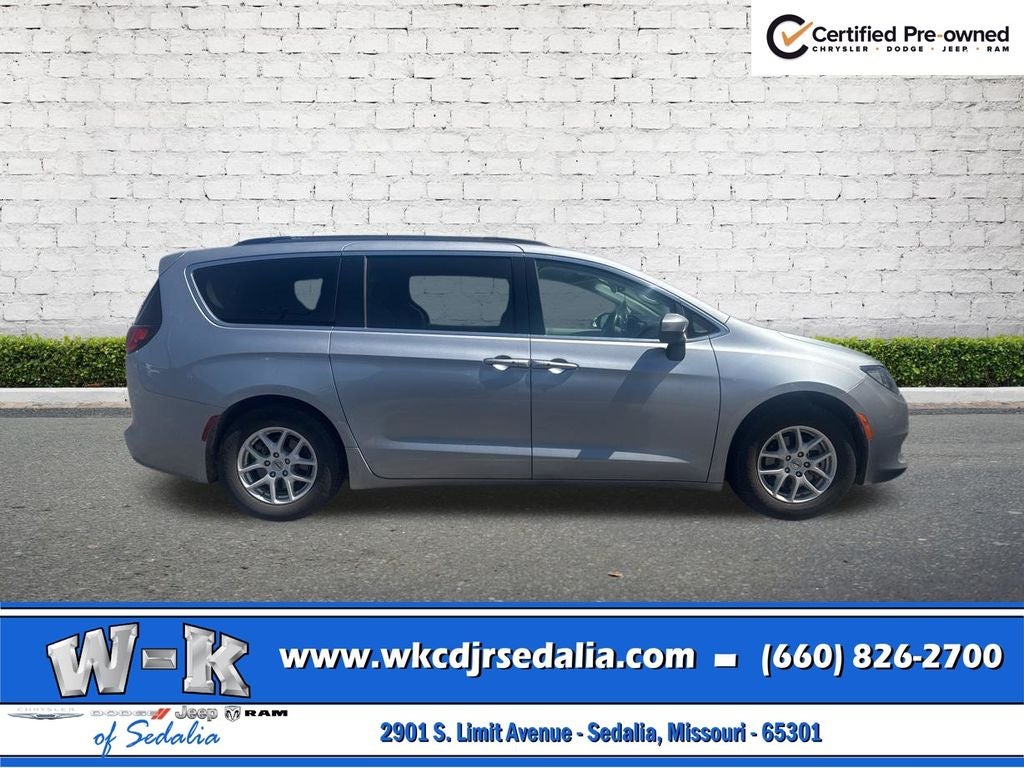 2021 Chrysler Voyager LXI