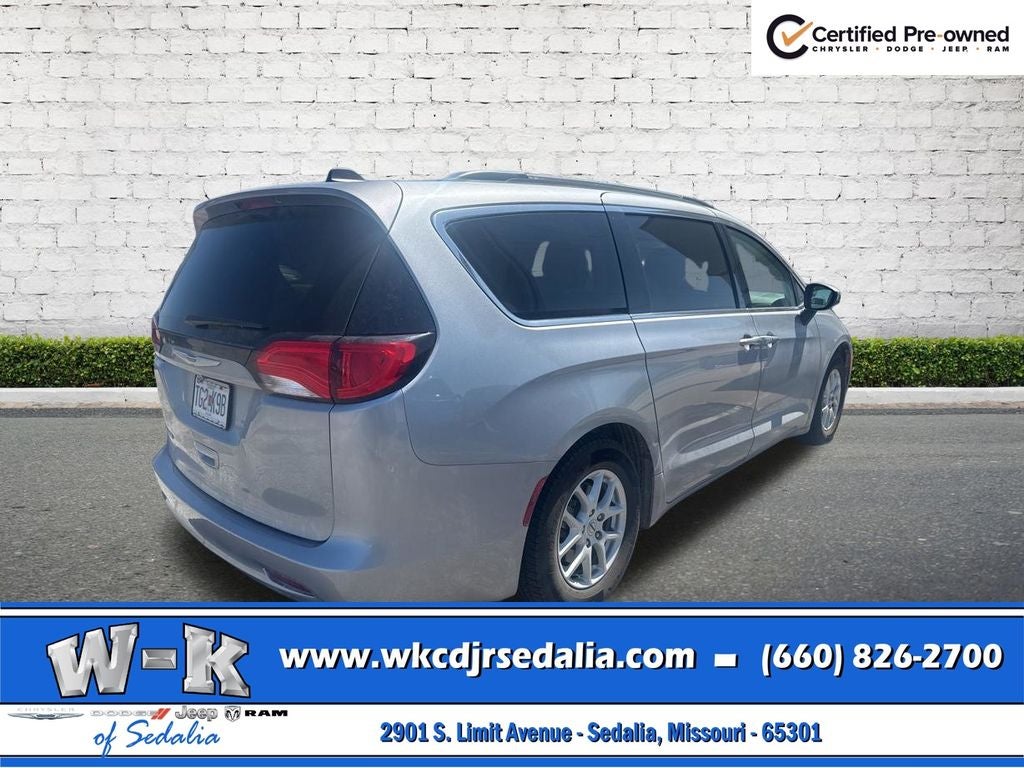 2021 Chrysler Voyager LXI