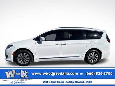 2020 Chrysler Pacifica Touring L Plus