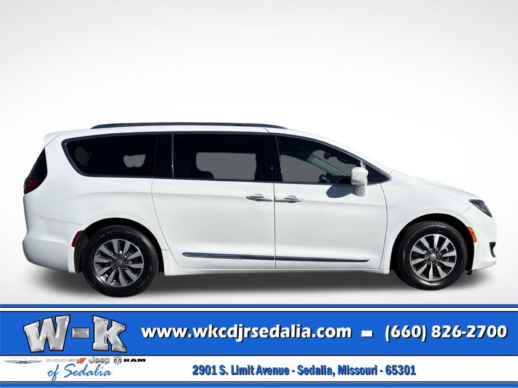 2020 Chrysler Pacifica Touring L Plus