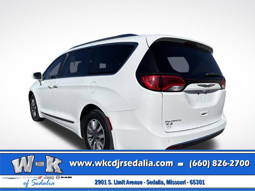 2020 Chrysler Pacifica Touring L Plus