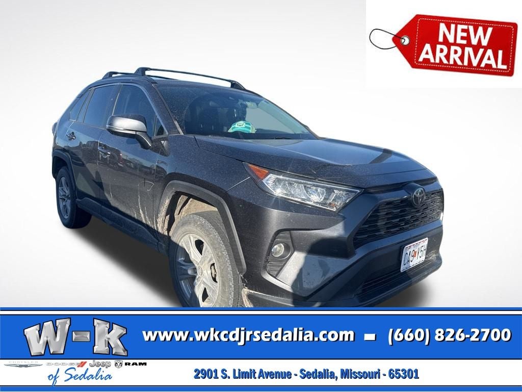 2020 Toyota RAV4 XLE