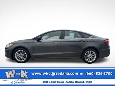 2020 Ford Fusion SE