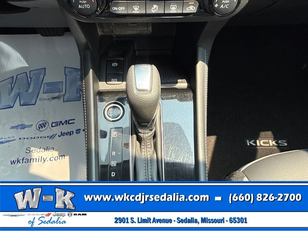 2024 Nissan Kicks SR
