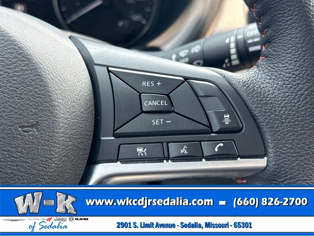 2024 Nissan Kicks SR