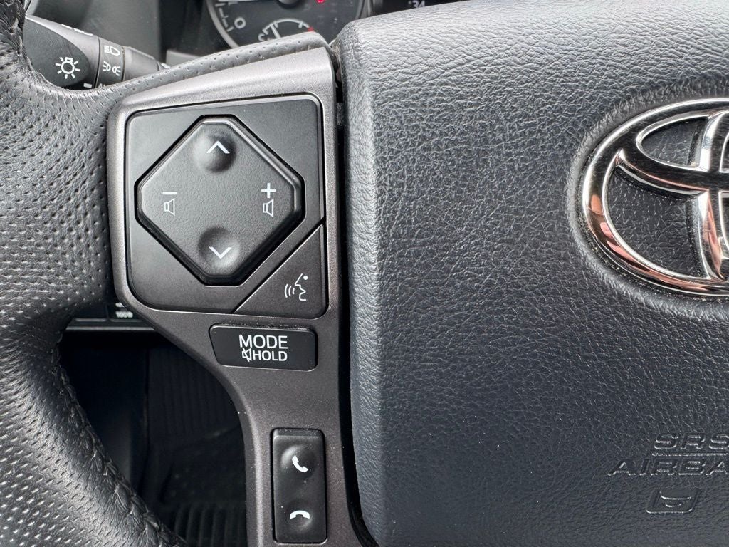 2023 Toyota Tacoma TRD Sport V6