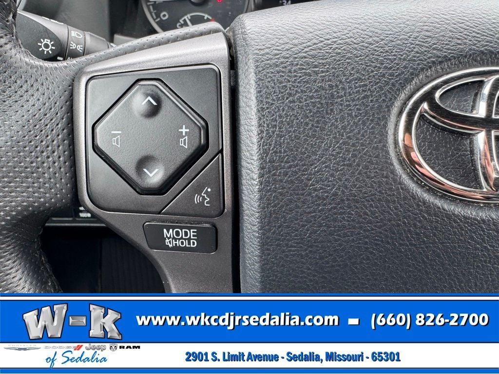 2023 Toyota Tacoma TRD Sport V6