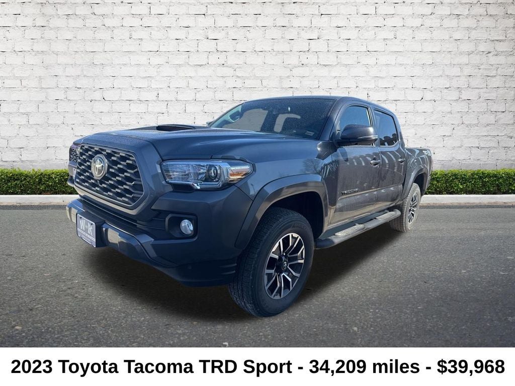 2023 Toyota Tacoma TRD Sport V6