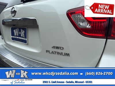 2017 Nissan Pathfinder Platinum