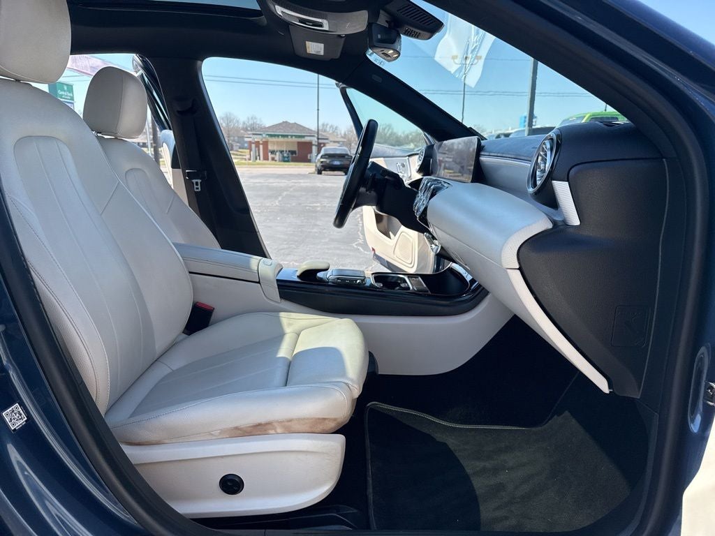 2021 Mercedes-Benz A-Class A 220