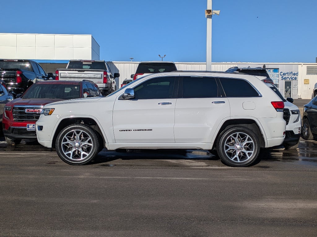 2020 Jeep Grand Cherokee Overland