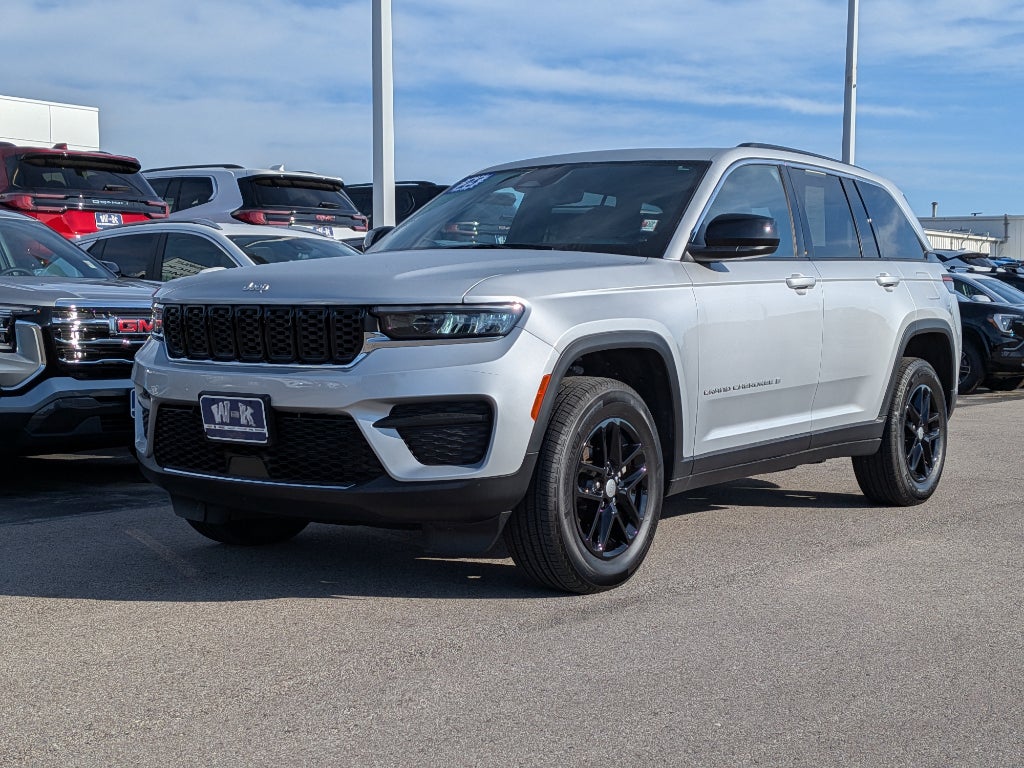 2025 Jeep Grand Cherokee Laredo X