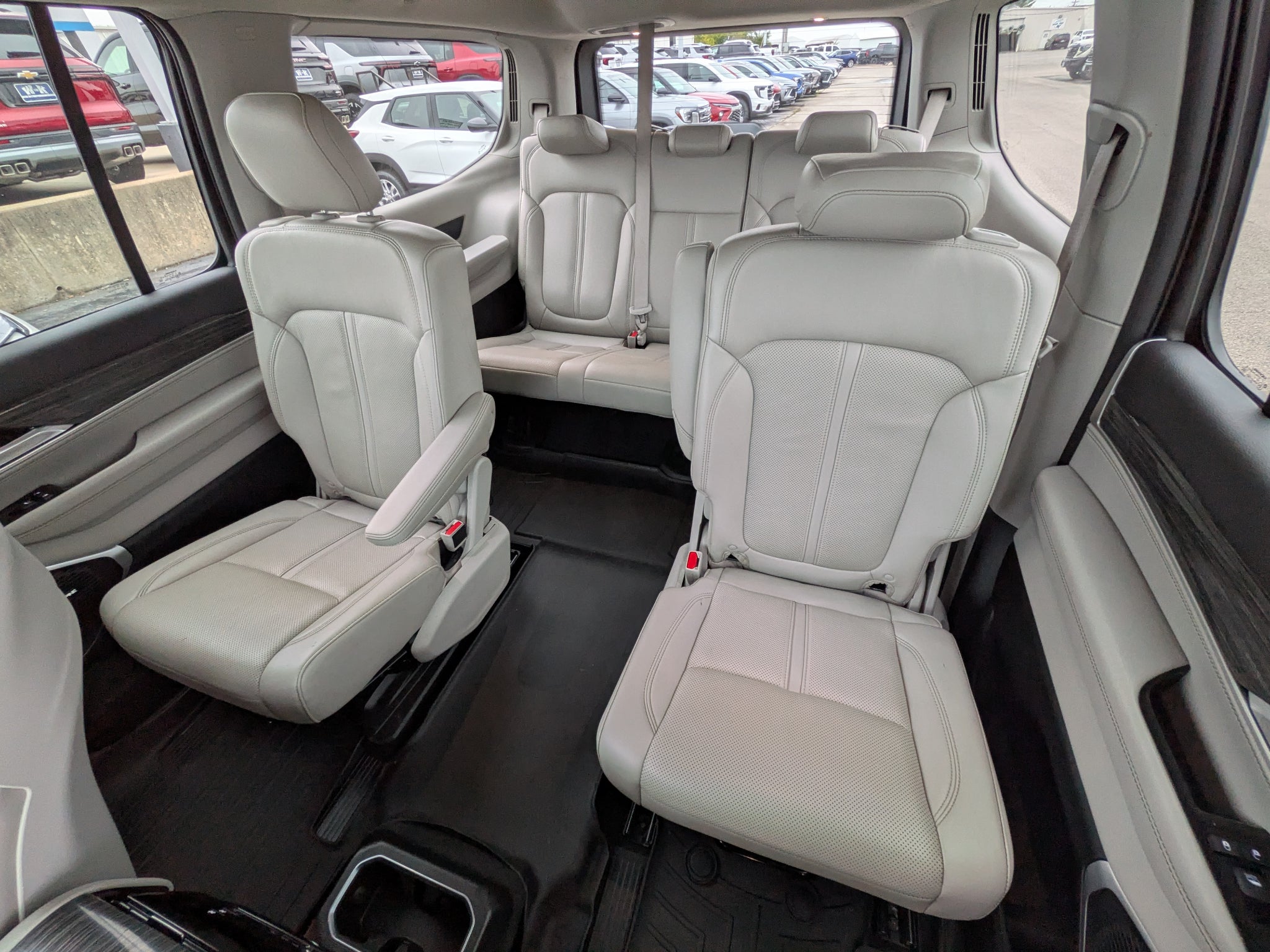 2022 Jeep Wagoneer Series II