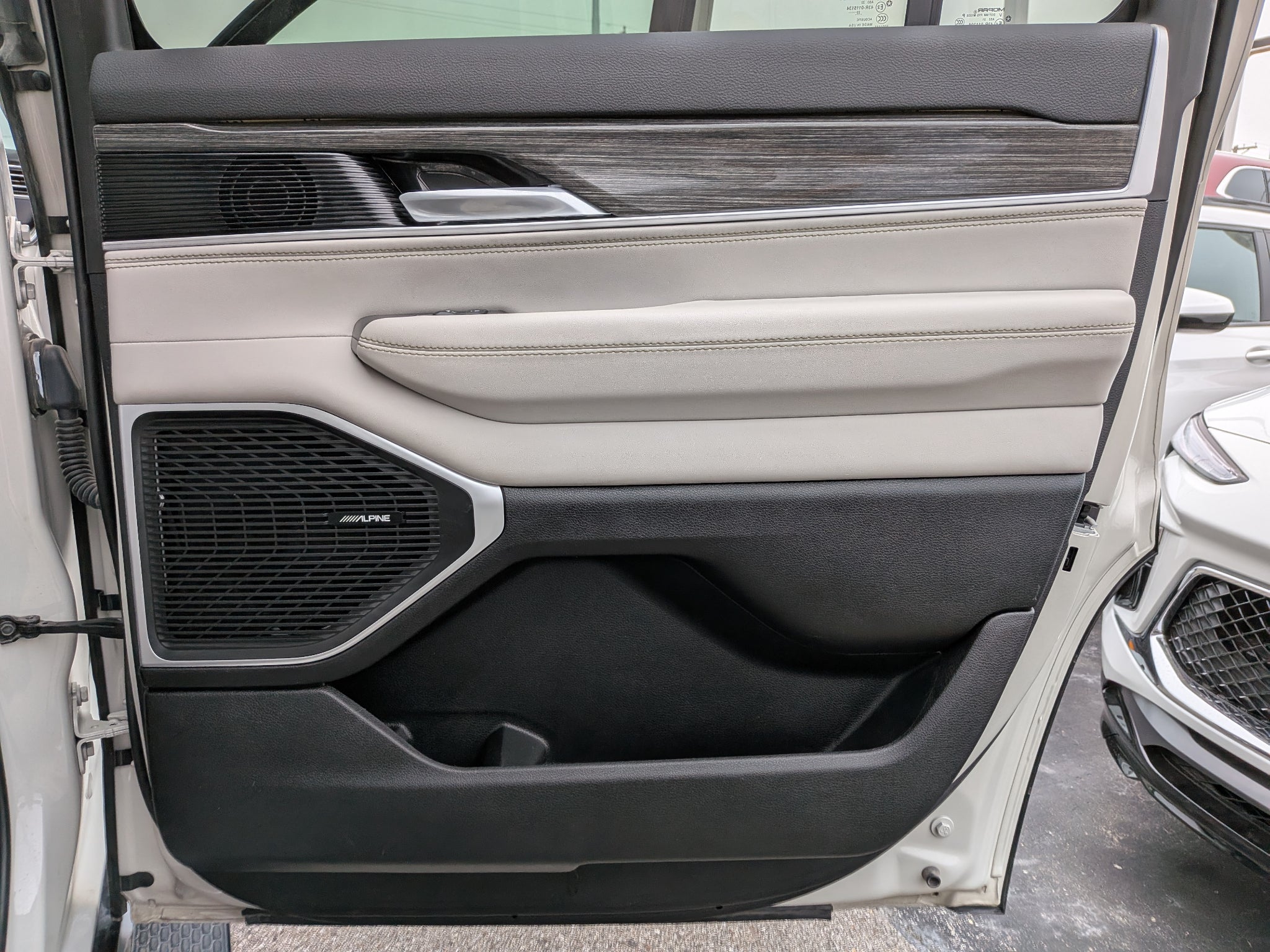 2022 Jeep Wagoneer Series II