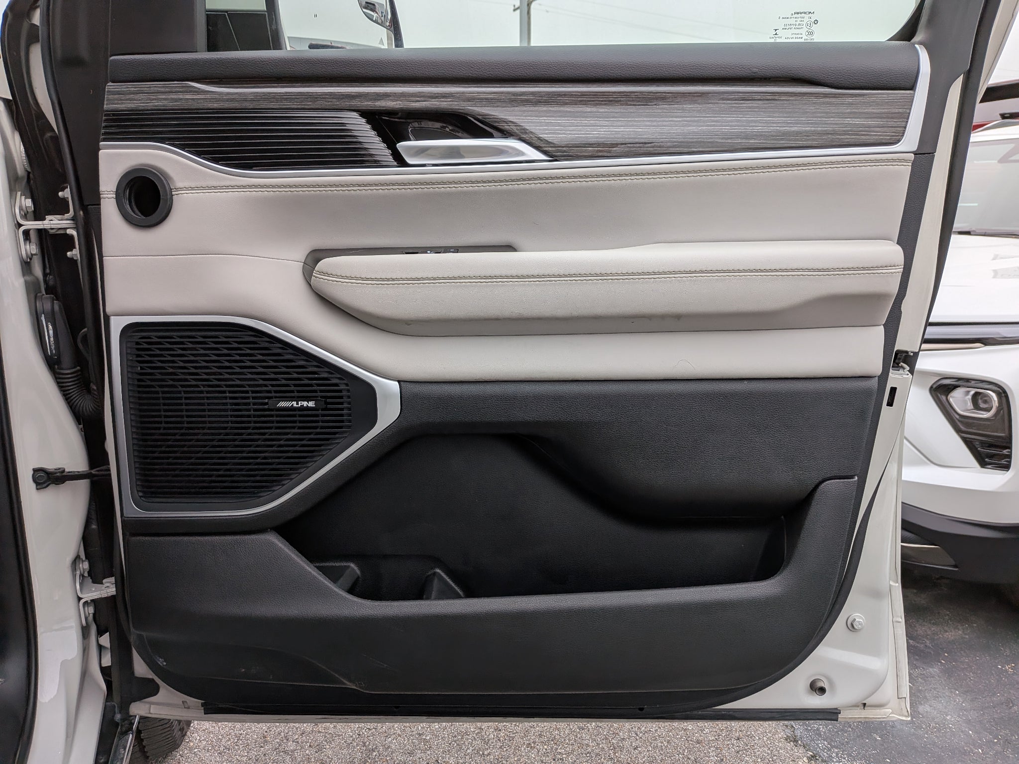 2022 Jeep Wagoneer Series II