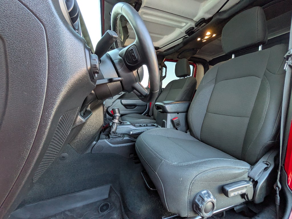 2022 Jeep Gladiator Sport S