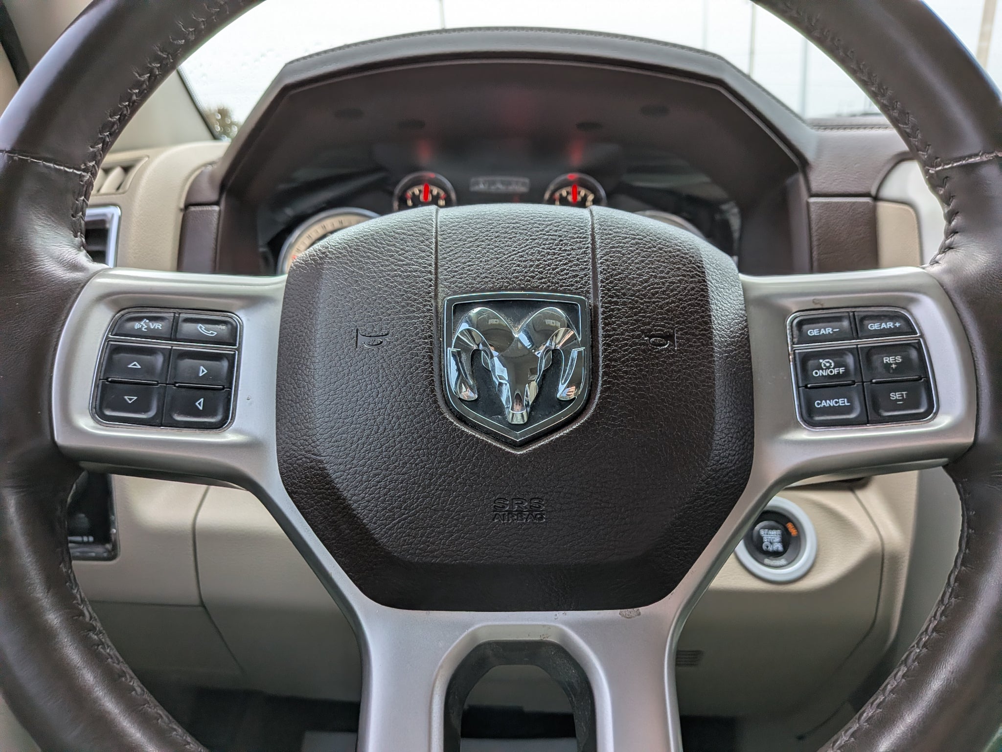 2016 RAM 1500 Laramie