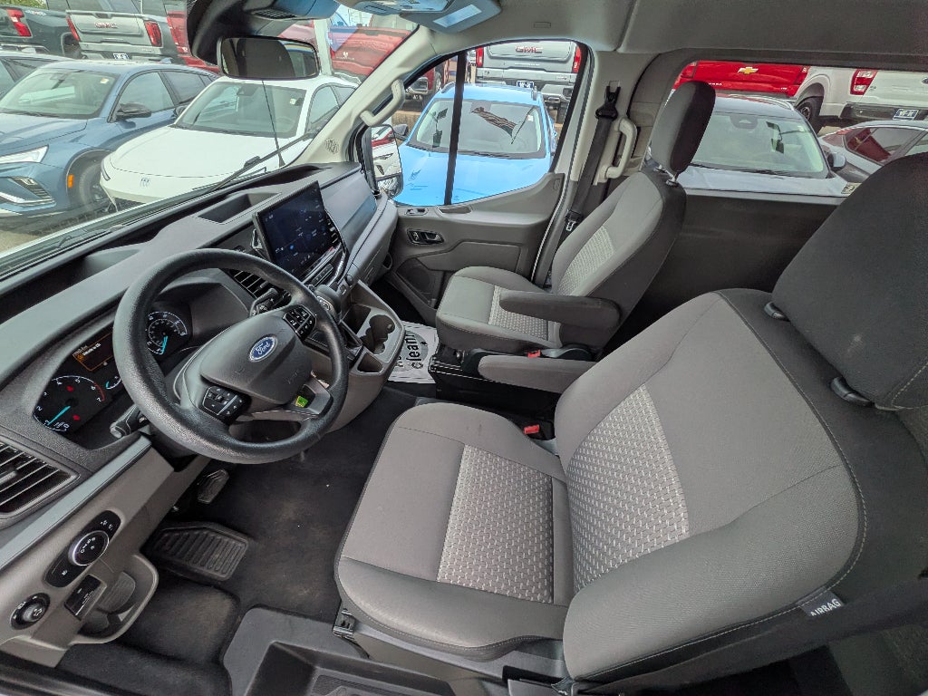 2023 Ford Transit Passenger Wagon XL