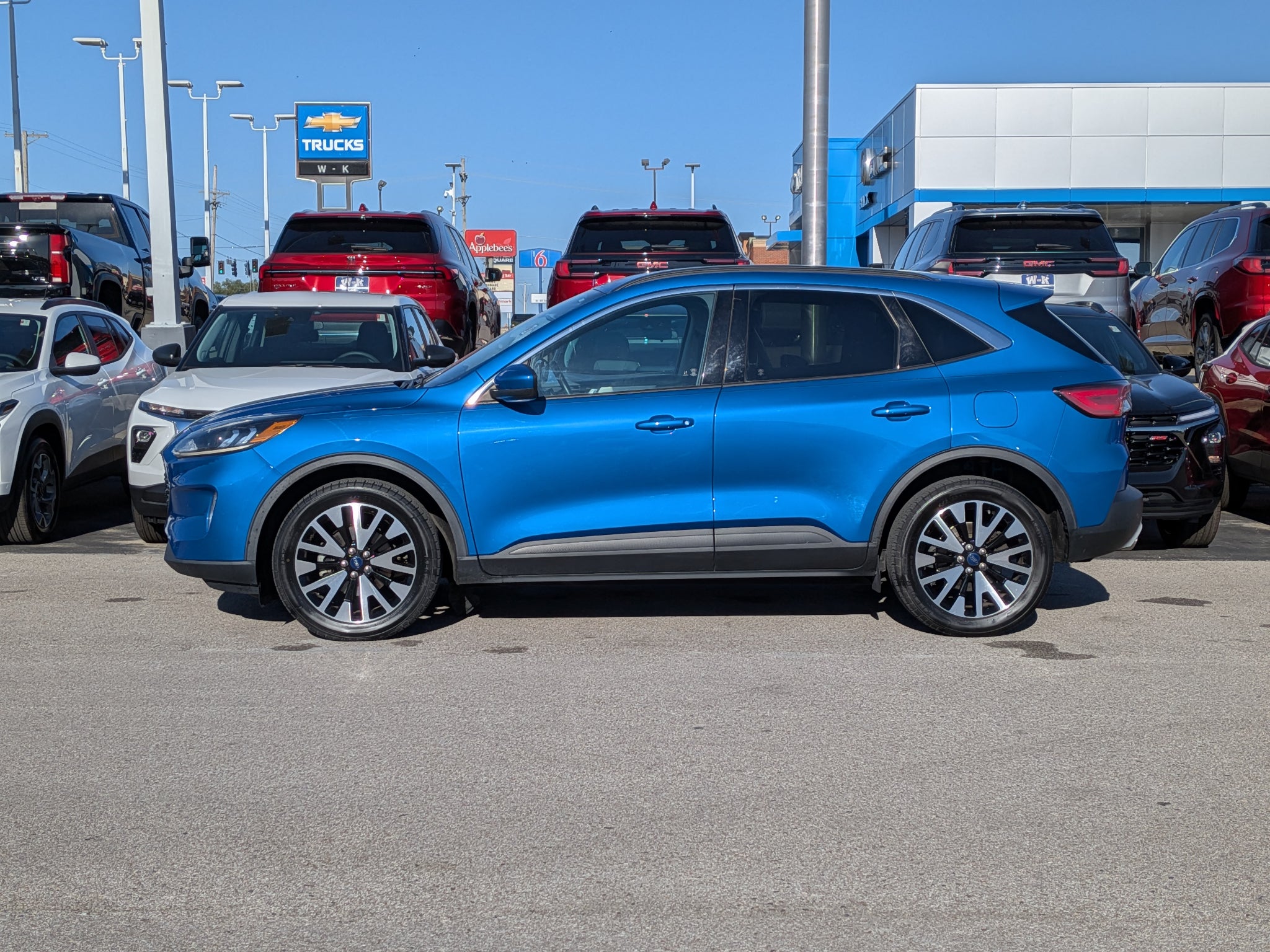 2020 Ford Escape SEL