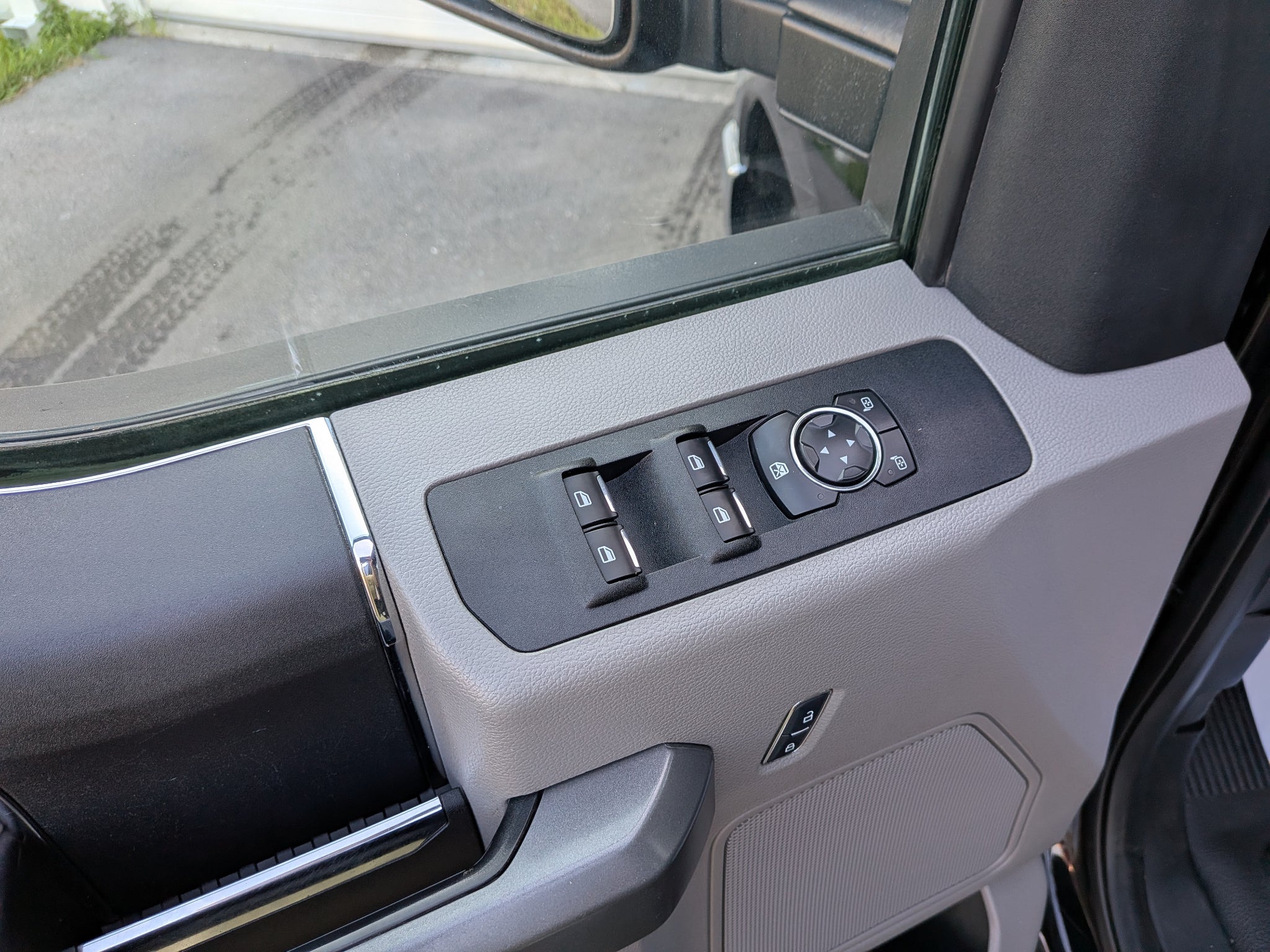 2017 Ford Super Duty F-350 SRW Platinum