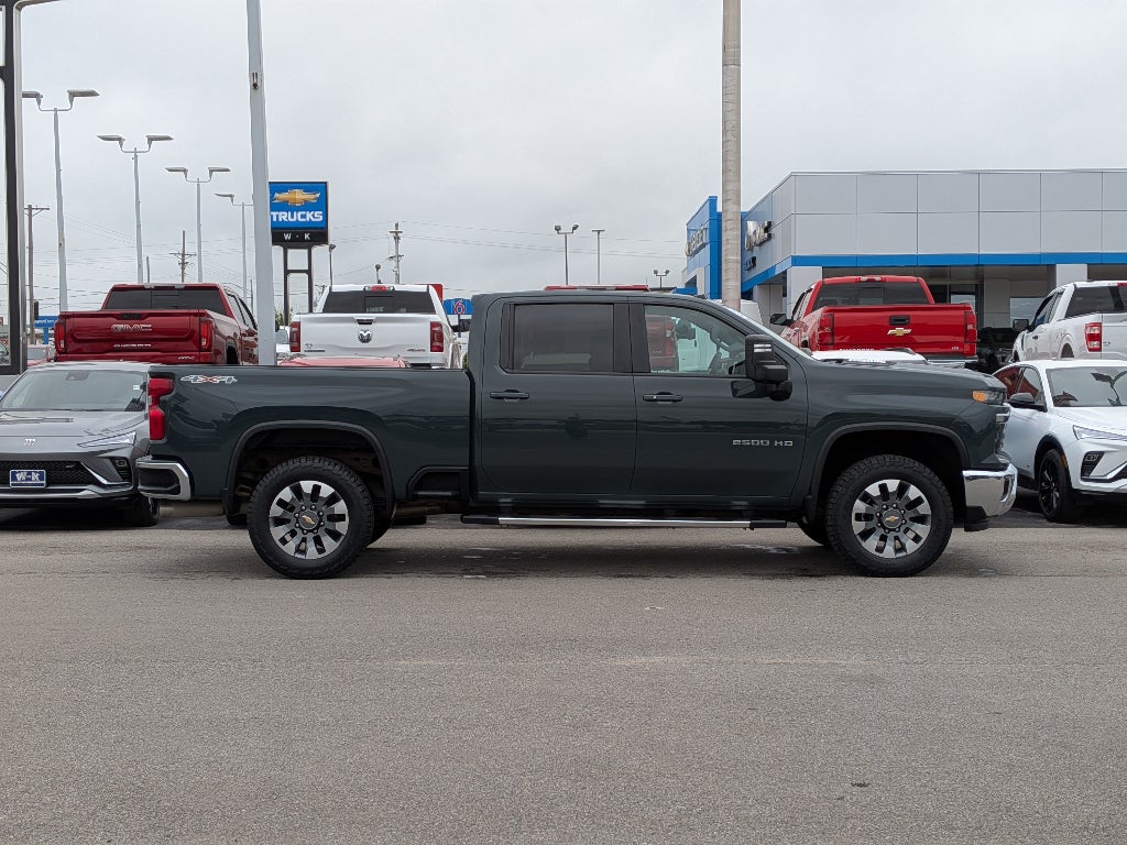 Used 2025 Chevrolet Silverado 2500HD LT with VIN 1GC4KNEY8SF161431 for sale in Kansas City