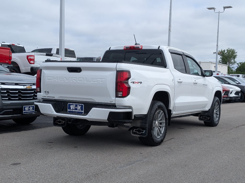2024 Chevrolet Colorado LT