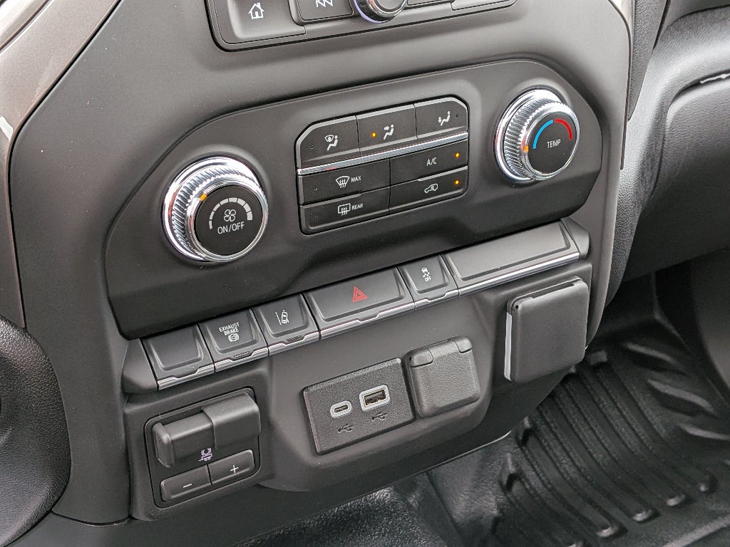 2026 GMC Sierra 3500 HD Chassis Cab Pro