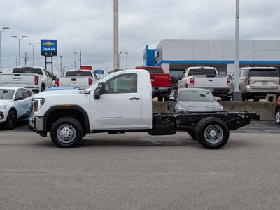 2026 GMC Sierra 3500 HD Chassis Cab Pro