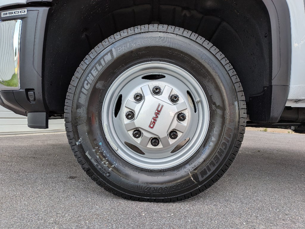 2026 GMC Sierra 3500 HD Chassis Cab Pro