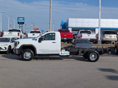 2026 GMC Sierra 3500 HD Chassis Cab Pro